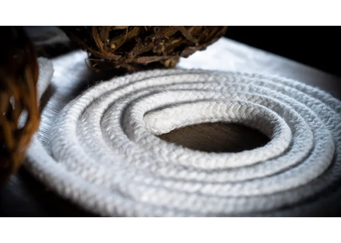 ROPE ULTRA WHITE 50 ft. (CORELESS) by Murphy's Magic Supplies - Trick