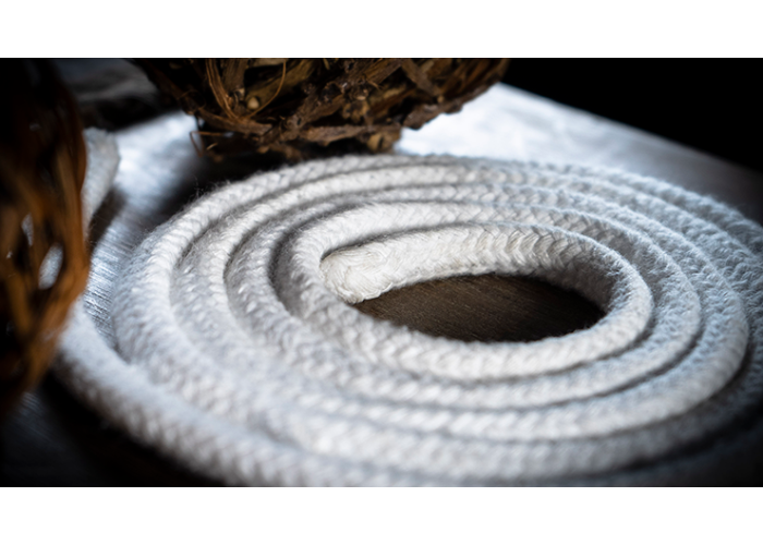 ROPE ULTRA WHITE 25 ft. (CORELESS) by Murphy's Magic Supplies - Trick