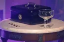 BDM Hands Off Safe Box - The Perfect Chest (Gimmick and Online Instructions) by Bazar de Magia – Image 3
