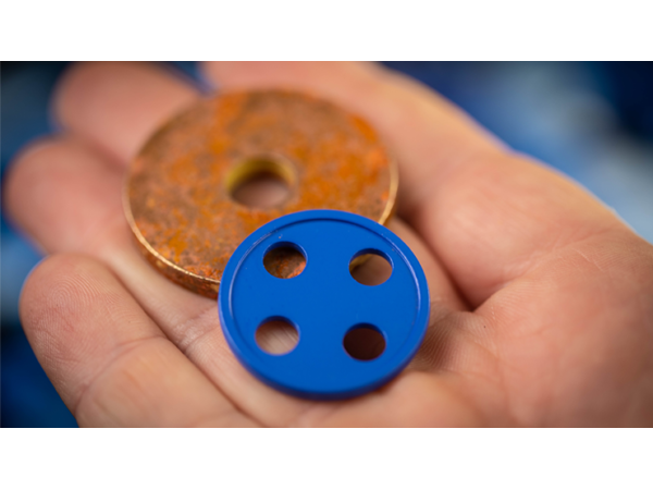 BRASS BUTTONS (Gimmicks and Online Instruction) by Matthew Wright
