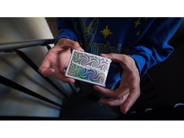 Fontaine: Spiral Holo Playing Cards