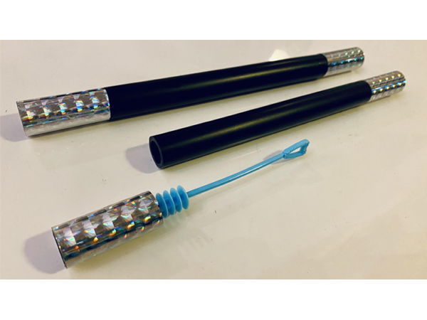 BUBBLE WAND (Gimmick and Online Instructions) by Alan Wong