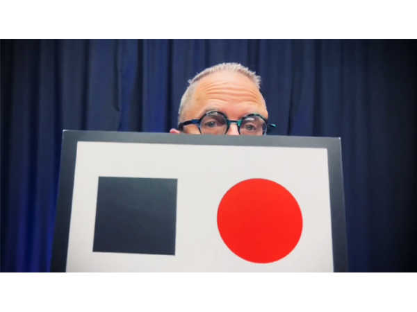 Cardvertisment (Gimmicks and Online Instructions) by Michel Huot, Luca Volpe, and Alan Wong
