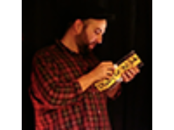 MVP Lite (Gimmicks and Online Instructions) by Gonzalo Albiñana and Crazy Jokers