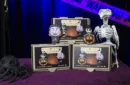 Halloween Exchange (Close Up) by Luis Zavaleta & Nox – Image 1