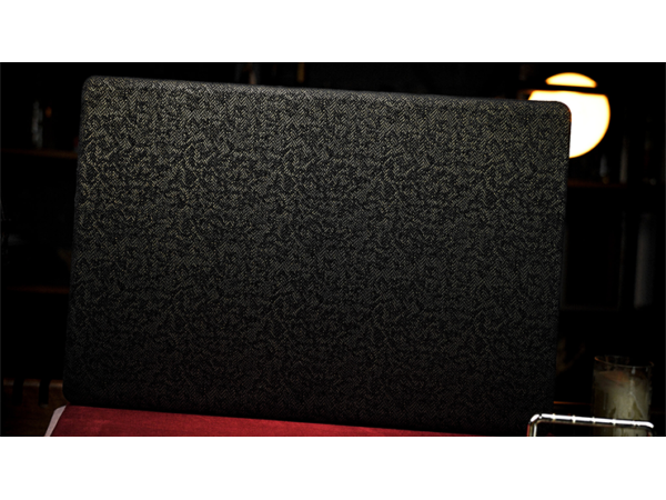 Elegant Close-up Pad (Black) by TCC -