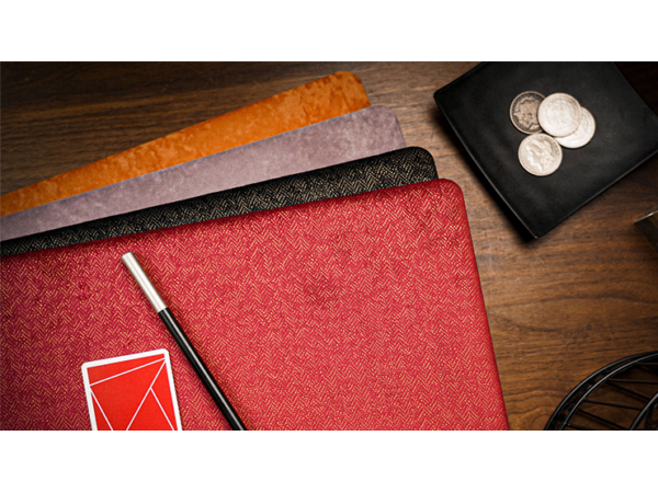 Elegant Close-up Pad (Black) by TCC -