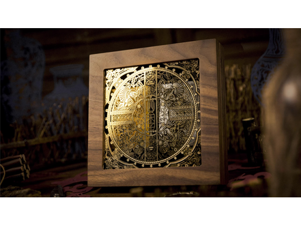 The Four Seasons Wooden Boxset Playing Cards