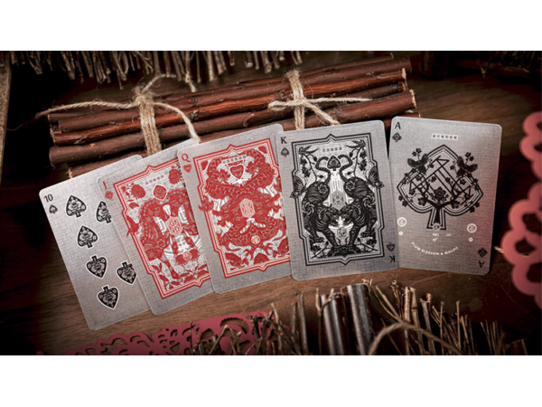 The Four Seasons Wooden Boxset Playing Cards