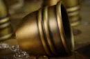 Artistic Chop cup and balls (Brass) by TCC – Bild 2