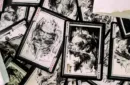 Mirage Grating Collector's Box Set Playing Cards - Kartenbox – Image 6
