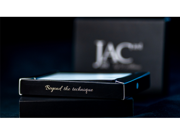 JAC Just A Card STANDARD (Gimmicks and Online Instructions) by D'Albéniz