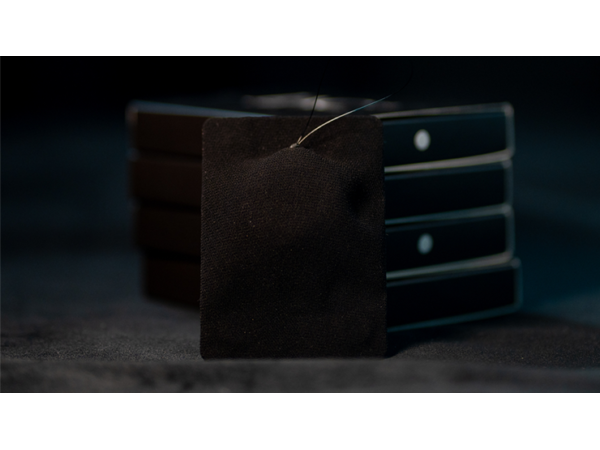 JAC Just A Card STANDARD (Gimmicks and Online Instructions) by D'Albéniz