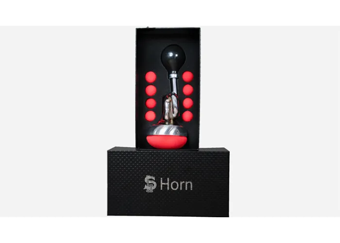 LS Horn (Gimmicks and Online Instructions) by Leo Smetsers