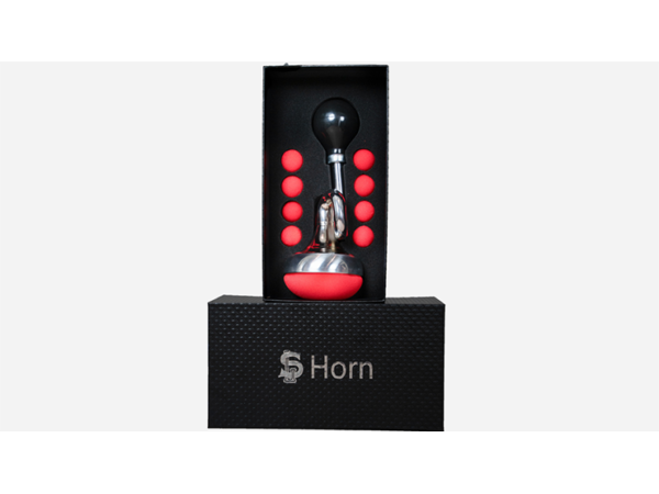LS Horn (Gimmicks and Online Instructions) by Leo Smetsers