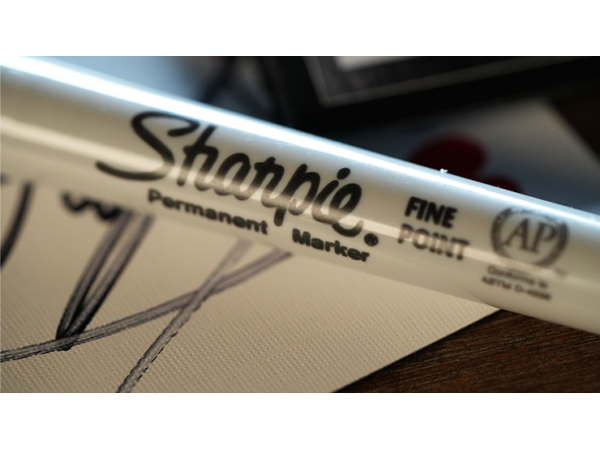 The Pen Thing (Gimmicks and Online Instructions) by Alan Rorrison and Mark Mason