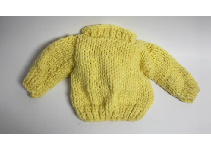 The Uncanny Yarn (Yellow) by Steve Hart