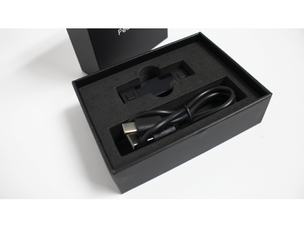 PeekSmith 3 (White) by Electricks