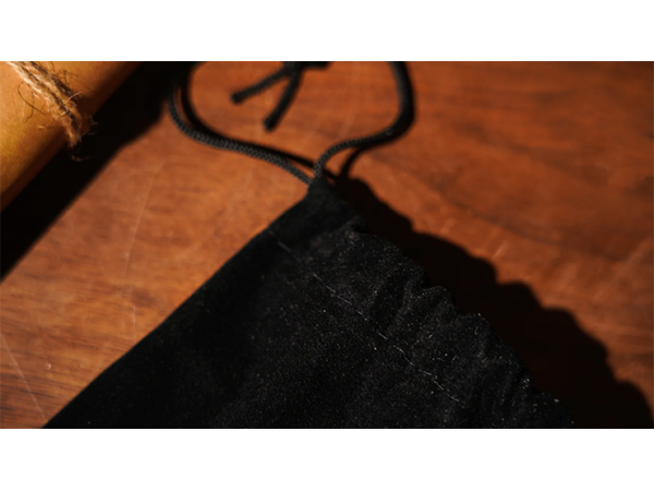 X Light by Kingsley Xu