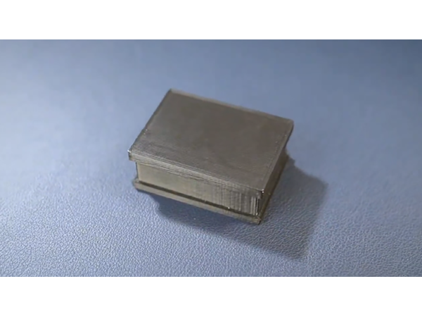 ADbox by Axel Vergnaud and Dylan Sausset