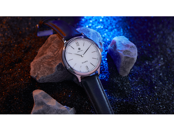 IARVEL WATCH (Silver Watchcase White Dial) by Iarvel Magic and Bluether Magic