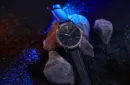 IARVEL WATCH (Gold Watchcase Black Dial) by Iarvel Magic and Bluether Magic – Bild 2