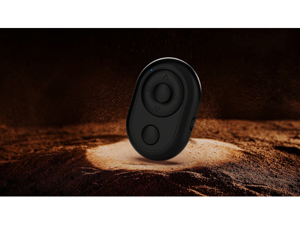 IARVEL REMOTE by Iarvel Magic and Bluether Magic