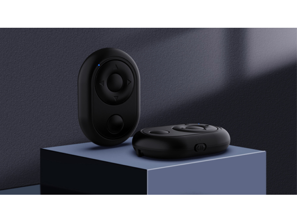 IARVEL REMOTE by Iarvel Magic and Bluether Magic