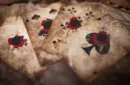 Deadwood (Red) Playing Cards  by Matthew Wright and Mark Bennett – Bild 2