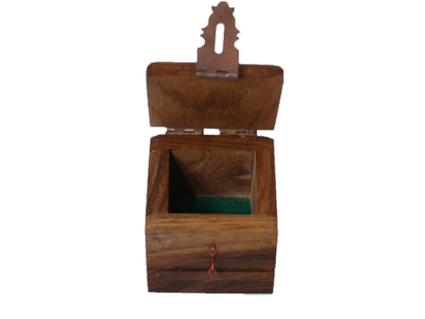 Ring Box (wood) by Premium Magic - Trick
