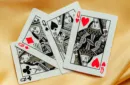 Innocence (Gold Foil Edition) Playing Cards – Bild 5