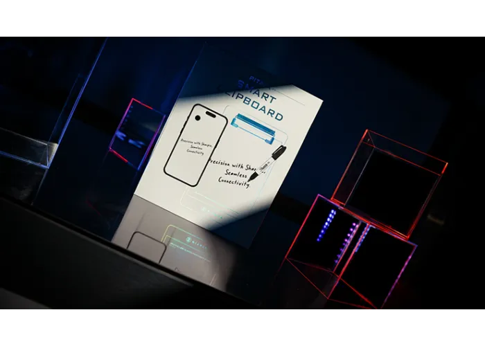 Smart Clipboard (Black) by Pitata Magic