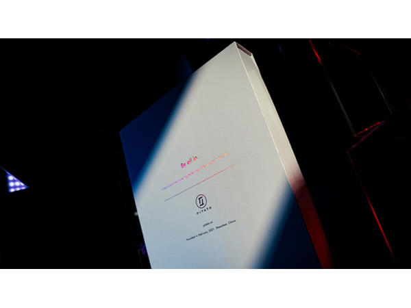 Smart Clipboard (Black) by Pitata Magic