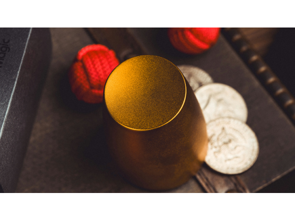 Cupcake 2.0 (Gold Metal) by Milo & Bacon Magic