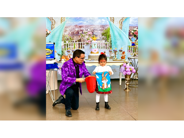 Num Rabbit Num by PlayTime Magic DEFMA