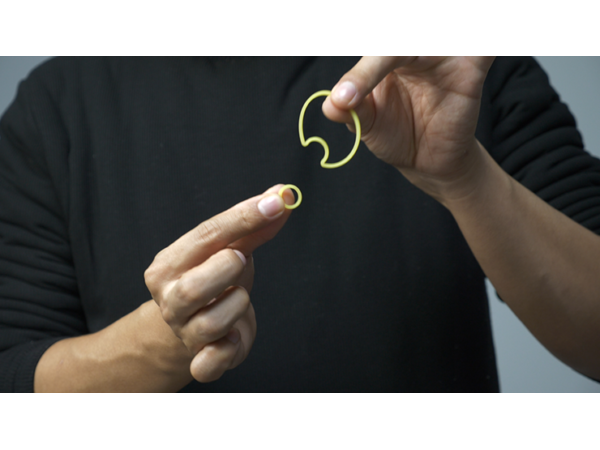 TRB (Rubber Band Magic) by Menzi Magic Zhao Xinyi