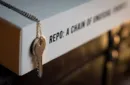 Repo: A Chain of Unusual Events by Tobias Dostal – Bild 4